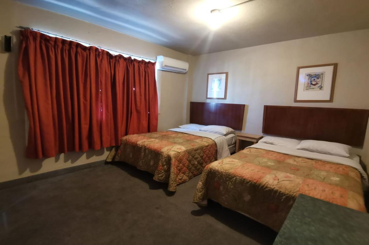 Capital O Hotel Plaza, Mexicali Extérieur photo